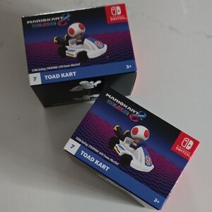 Nintendo Mario Kart Toad Kart - White and Red